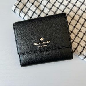 Kate Spade bifold wallet